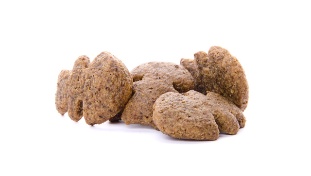 Fotografia maškŕt Sam's Field Crunchy Cracker Herring with Parsnip & Cloves, chrumkavá sleďová maškrta s paštrnákom a klinčekmi pre psov, 200 g (Sams Field masová maškrta)