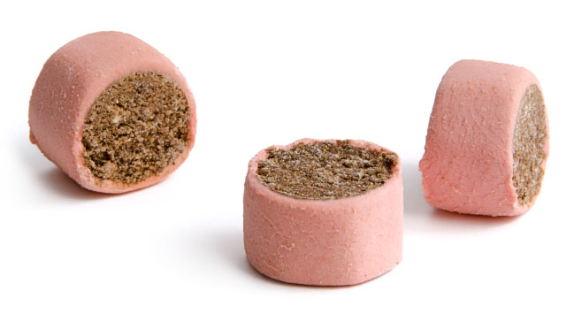 Fotografie pamlsků. Rollos Tasty Snack Ham, šunkový rollos, pečený pamlsek pro psy, 500 g.
